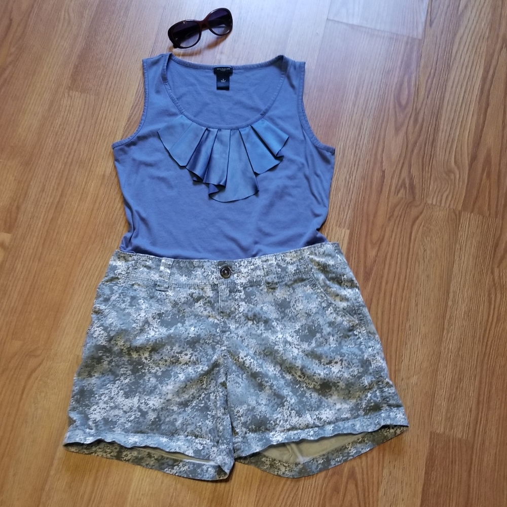 Maurices floral shorts..